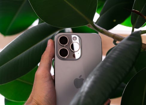 Unfolding the Future: The Rise of Foldable Smartphones